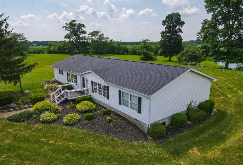 05-Side Yard