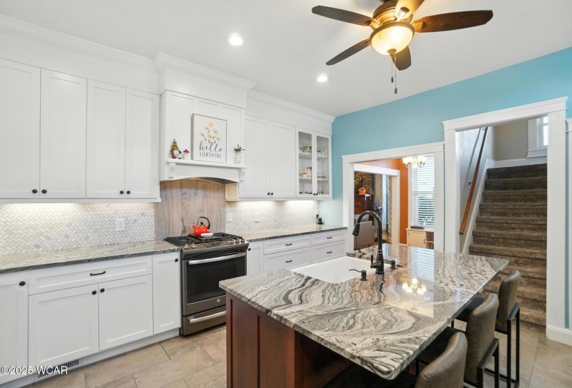 1930 MAIN Street, Findlay, Ohio, 5 Bedrooms Bedrooms, ,4 BathroomsBathrooms,Residential,For Sale,MAIN,307659