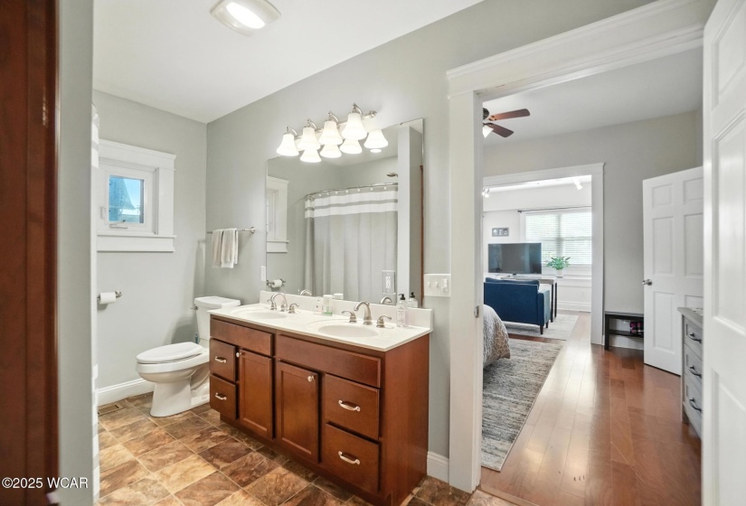 1930 MAIN Street, Findlay, Ohio, 5 Bedrooms Bedrooms, ,4 BathroomsBathrooms,Residential,For Sale,MAIN,307659