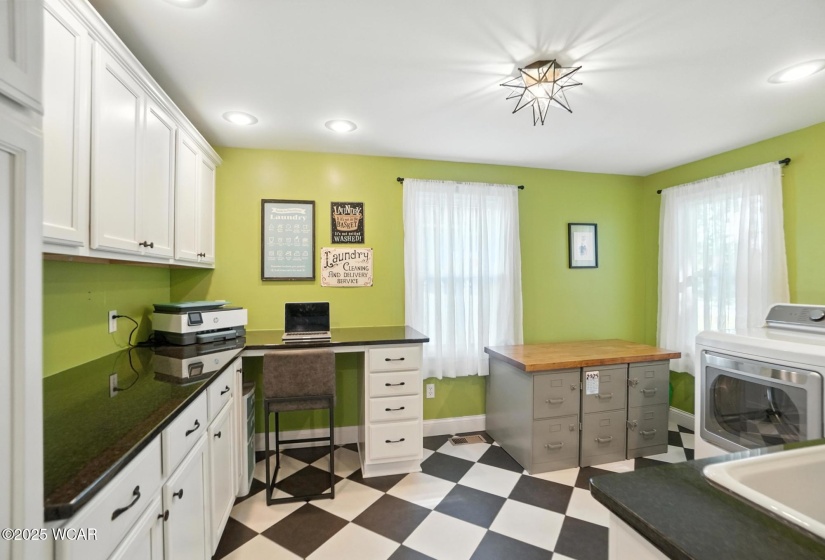 1930 MAIN Street, Findlay, Ohio, 5 Bedrooms Bedrooms, ,4 BathroomsBathrooms,Residential,For Sale,MAIN,307659
