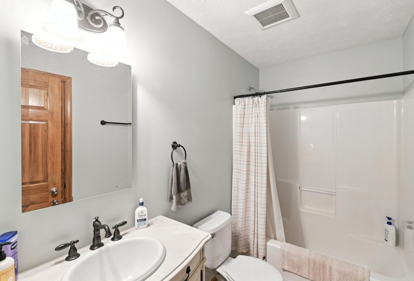 23-web-or-mls-4109-brookston-dr