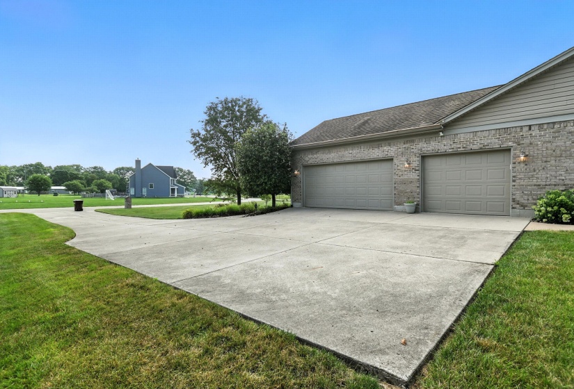 31-web-or-mls-4109-brookston-dr