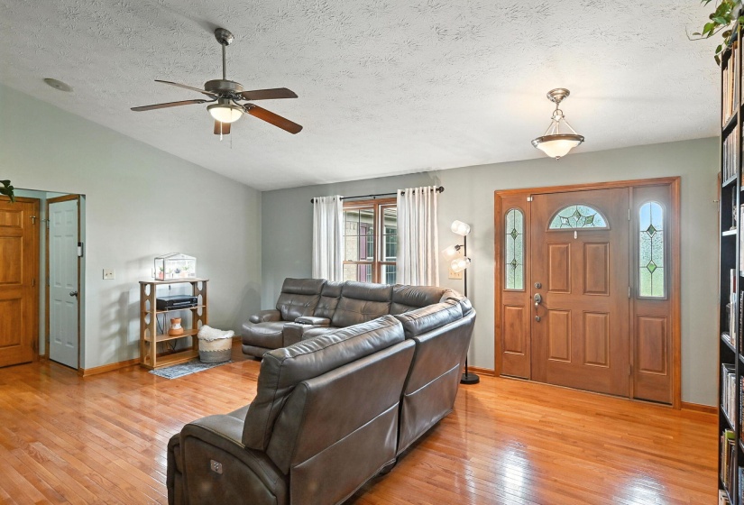 8-web-or-mls-4109-brookston-dr