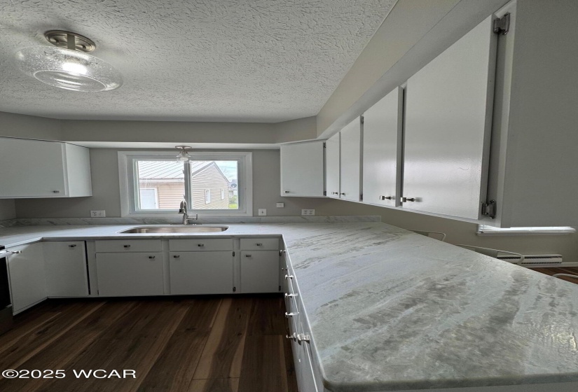 121 Broadway Street, Kenton, Ohio, 4 Bedrooms Bedrooms, ,2 BathroomsBathrooms,Residential,For Sale,Broadway,307245