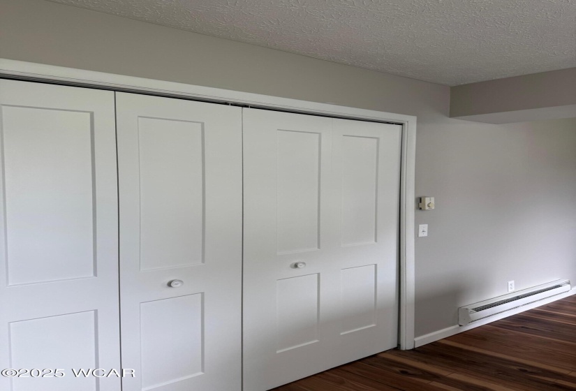 121 Broadway Street, Kenton, Ohio, 4 Bedrooms Bedrooms, ,2 BathroomsBathrooms,Residential,For Sale,Broadway,307245