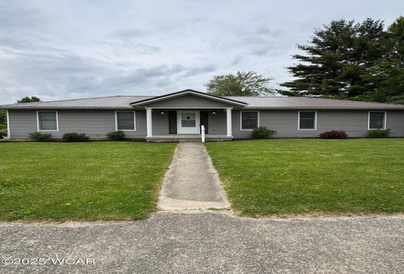121 Broadway Street, Kenton, Ohio, 4 Bedrooms Bedrooms, ,2 BathroomsBathrooms,Residential,For Sale,Broadway,307245