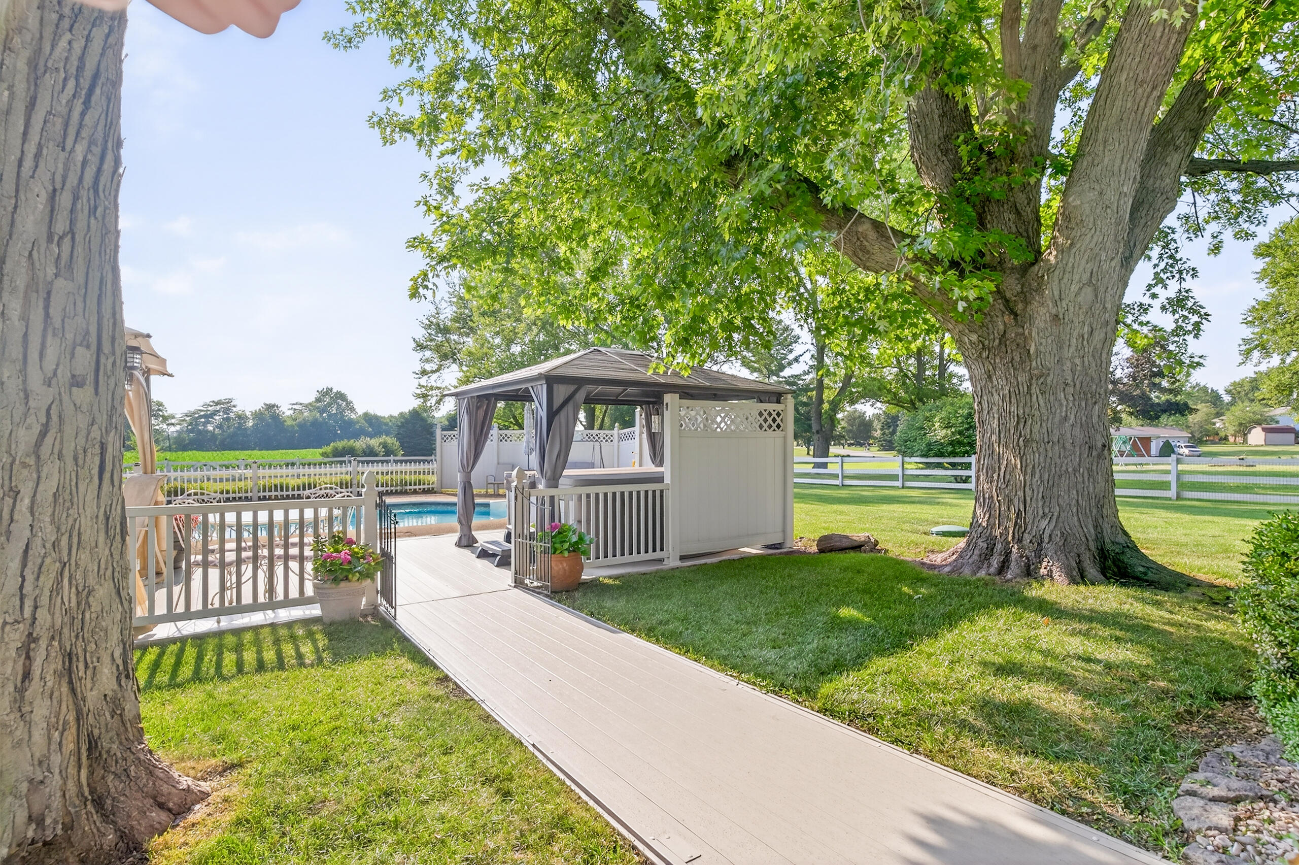 9250 Barr Road, Union City, Ohio 45390