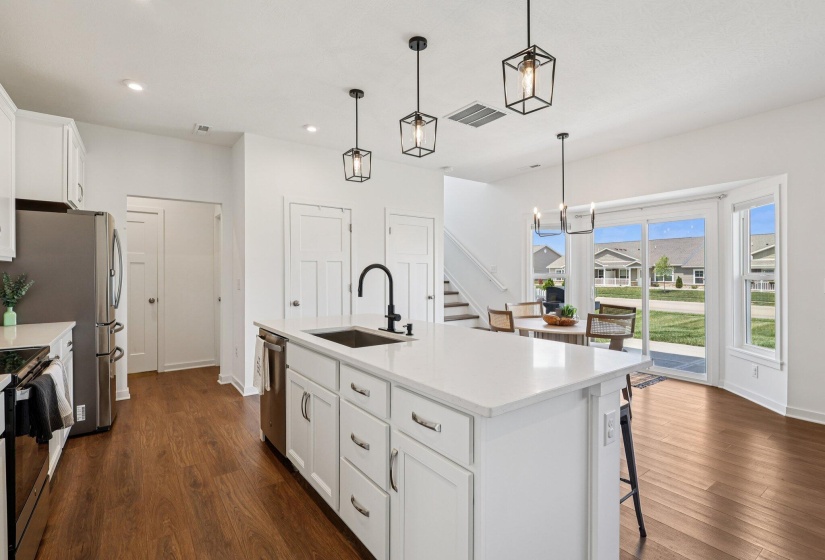 18-web-or-mls-Cherry Birch Dr-S1507-018