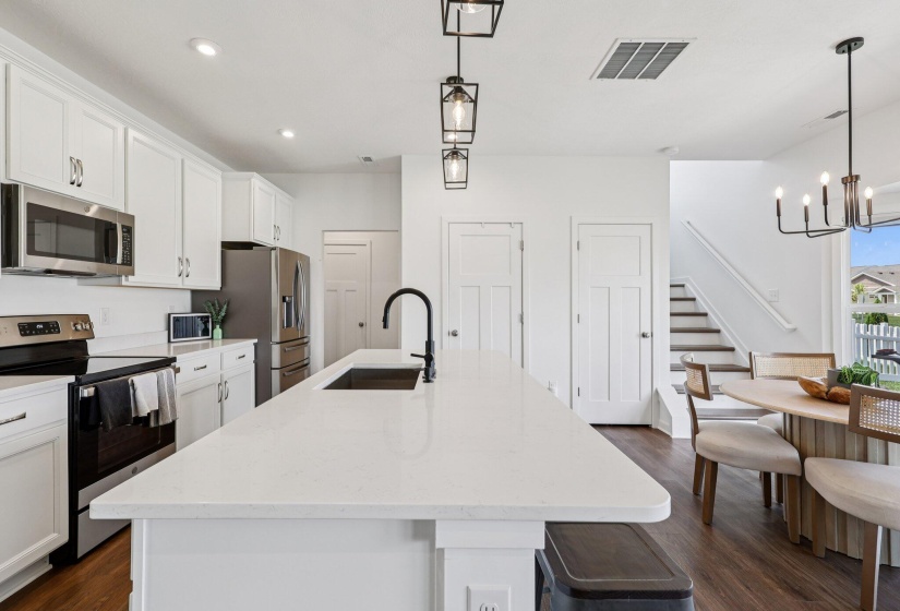 19-web-or-mls-Cherry Birch Dr-S1507-019