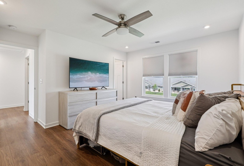 39-web-or-mls-Cherry Birch Dr-S1507-039