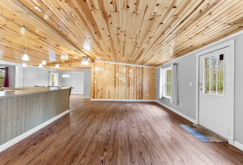 267 W State St (Interior-3
