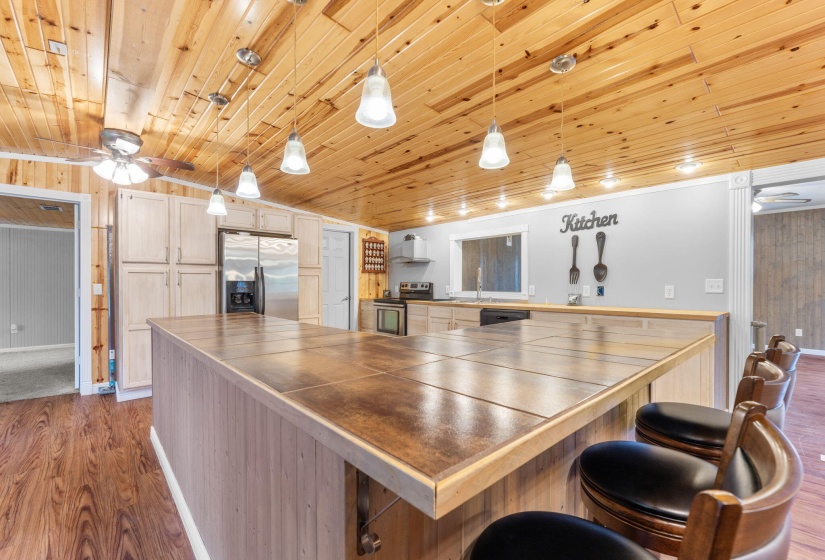 267 W State St (Interior-6