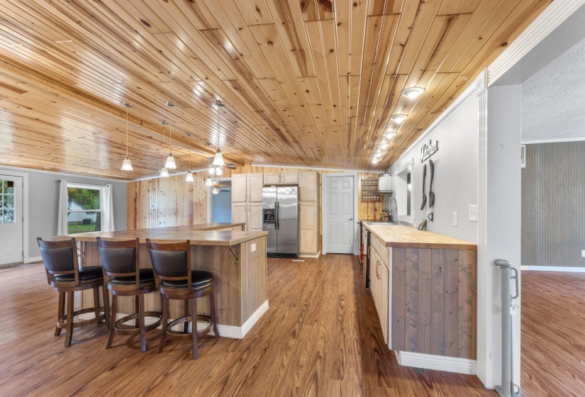 267 W State St (Interior-9