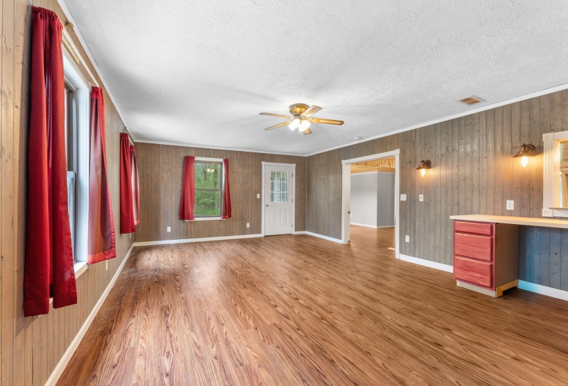 267 W State St (Interior-19