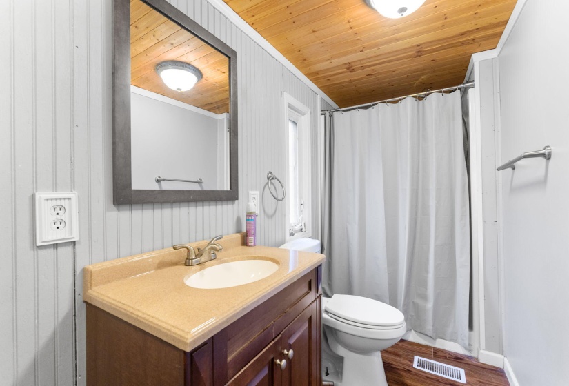 267 W State St (Interior-29