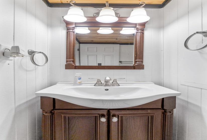 267 W State St (Interior-33