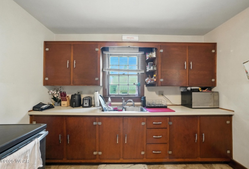 408 Chestnut Street, Van Wert, Ohio, 1 Bedroom Bedrooms, ,1 BathroomBathrooms,Residential,For Sale,Chestnut,307664