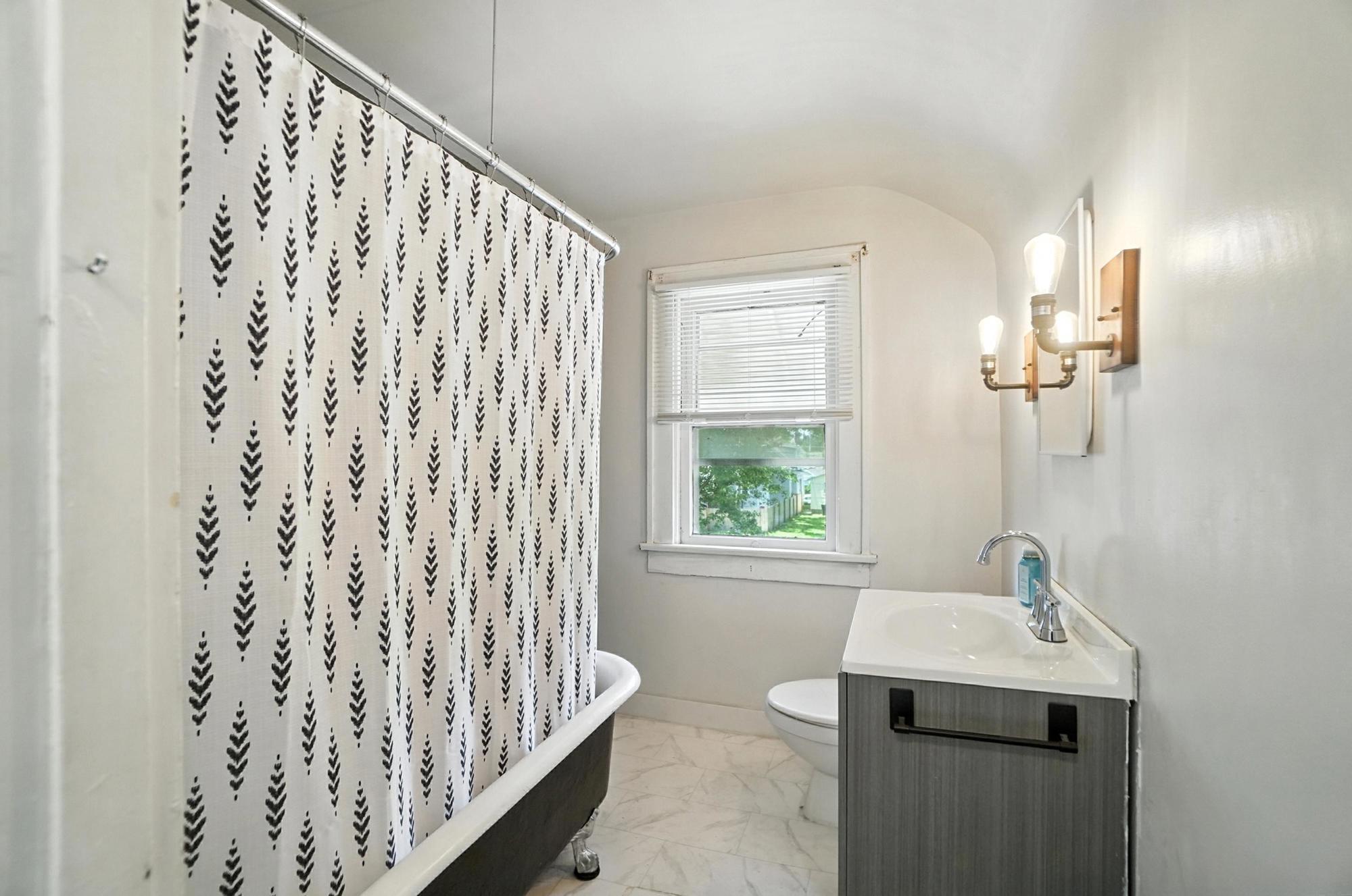 341 HIGHLAND Avenue, Columbus, Ohio 43223