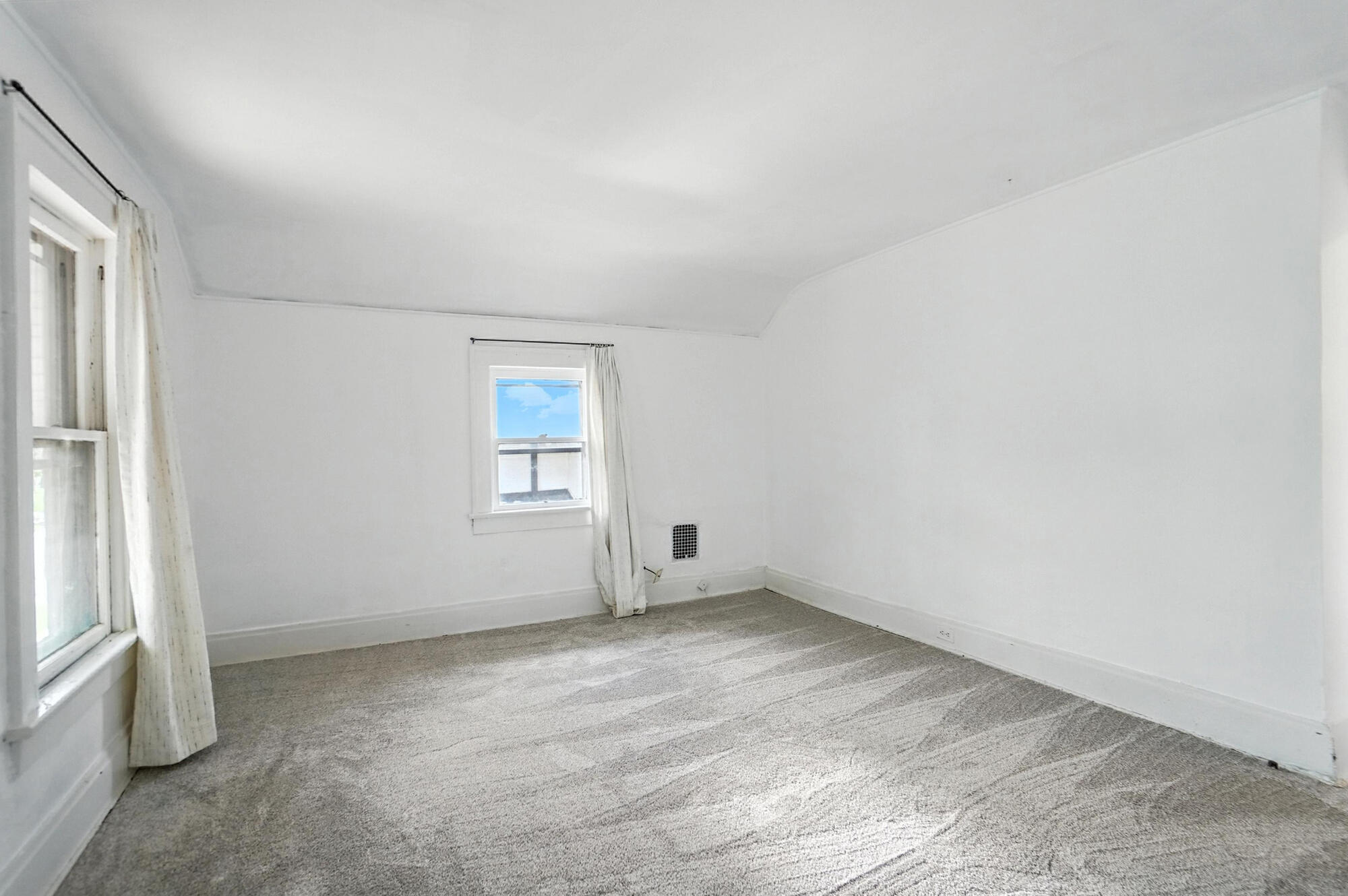 341 HIGHLAND Avenue, Columbus, Ohio 43223