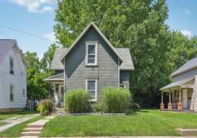 216 Henry Street, Urbana, Ohio 43078, 3 Bedrooms Bedrooms, ,1 BathroomBathrooms,Residential,For Sale,Henry,1040062