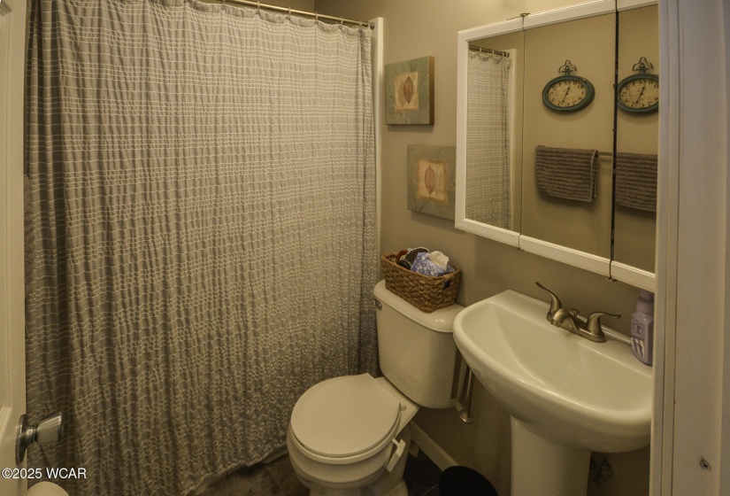100 Shawnee Road, Cridersville, Ohio, 3 Bedrooms Bedrooms, ,2 BathroomsBathrooms,Residential,For Sale,Shawnee,307666