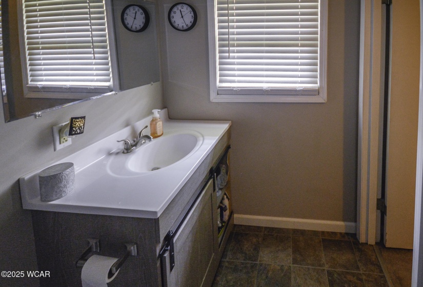 100 Shawnee Road, Cridersville, Ohio, 3 Bedrooms Bedrooms, ,2 BathroomsBathrooms,Residential,For Sale,Shawnee,307666