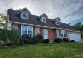 904 Tecumseh Drive, Saint Marys, Ohio 45885, 3 Bedrooms Bedrooms, ,2 BathroomsBathrooms,Residential,For Sale,Tecumseh,1036234