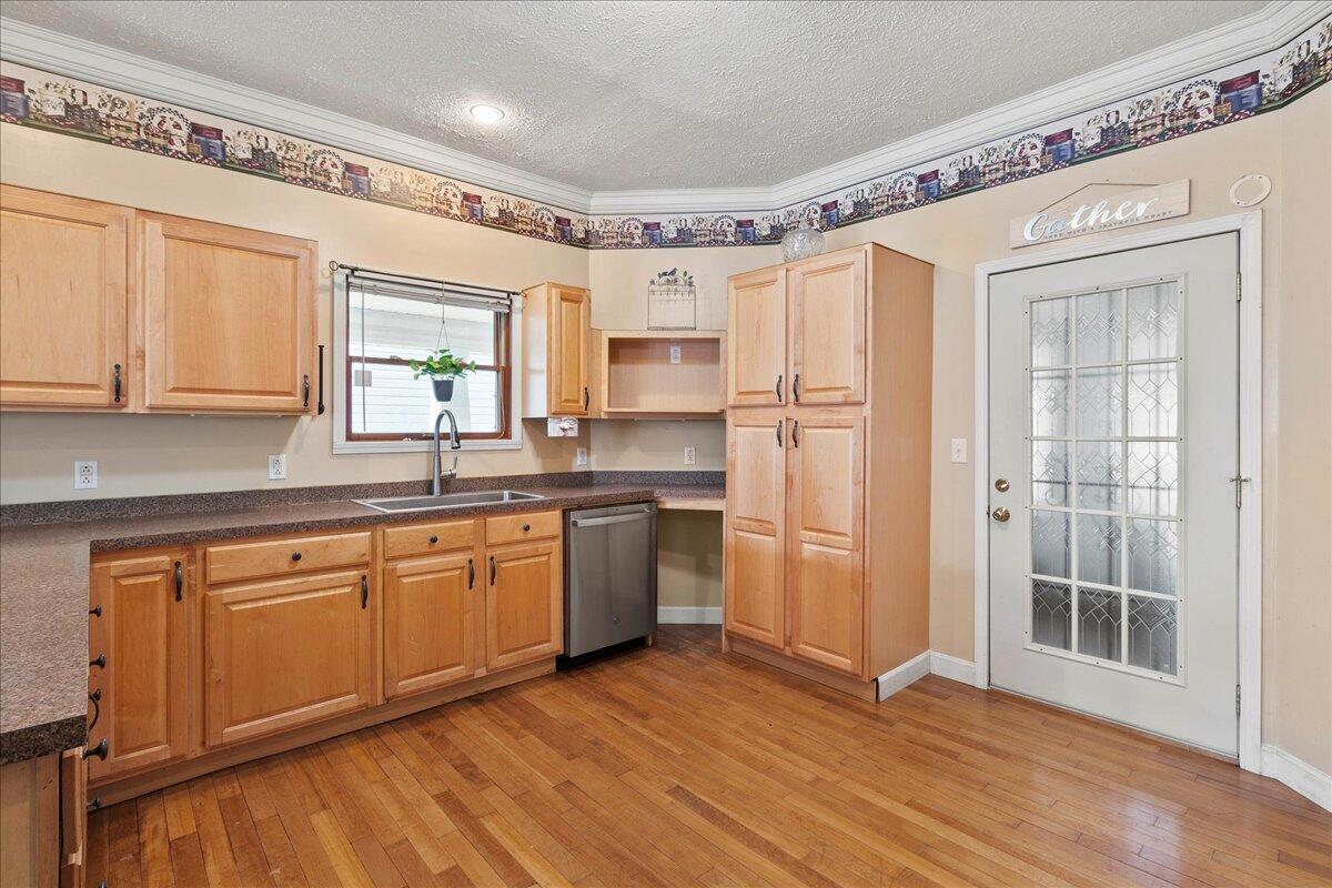 706 Broadway Avenue, Sidney, Ohio 45365