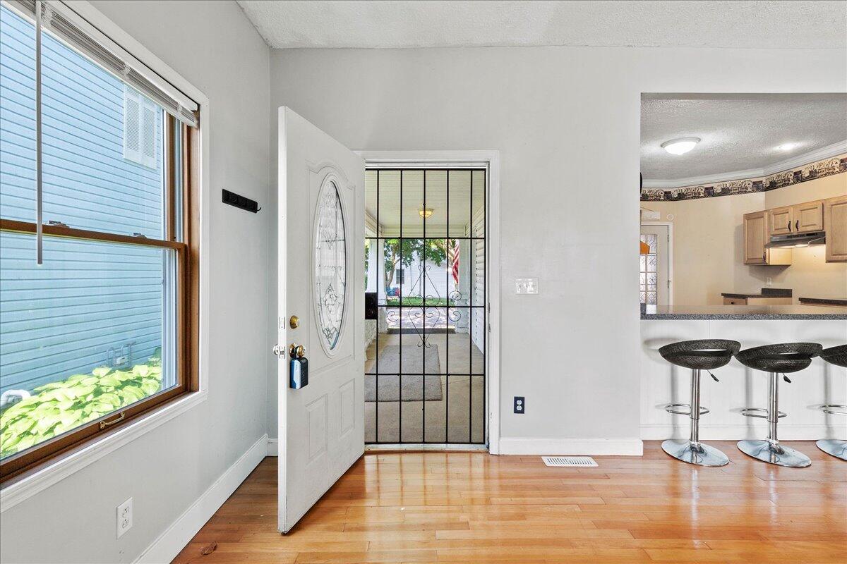 706 Broadway Avenue, Sidney, Ohio 45365