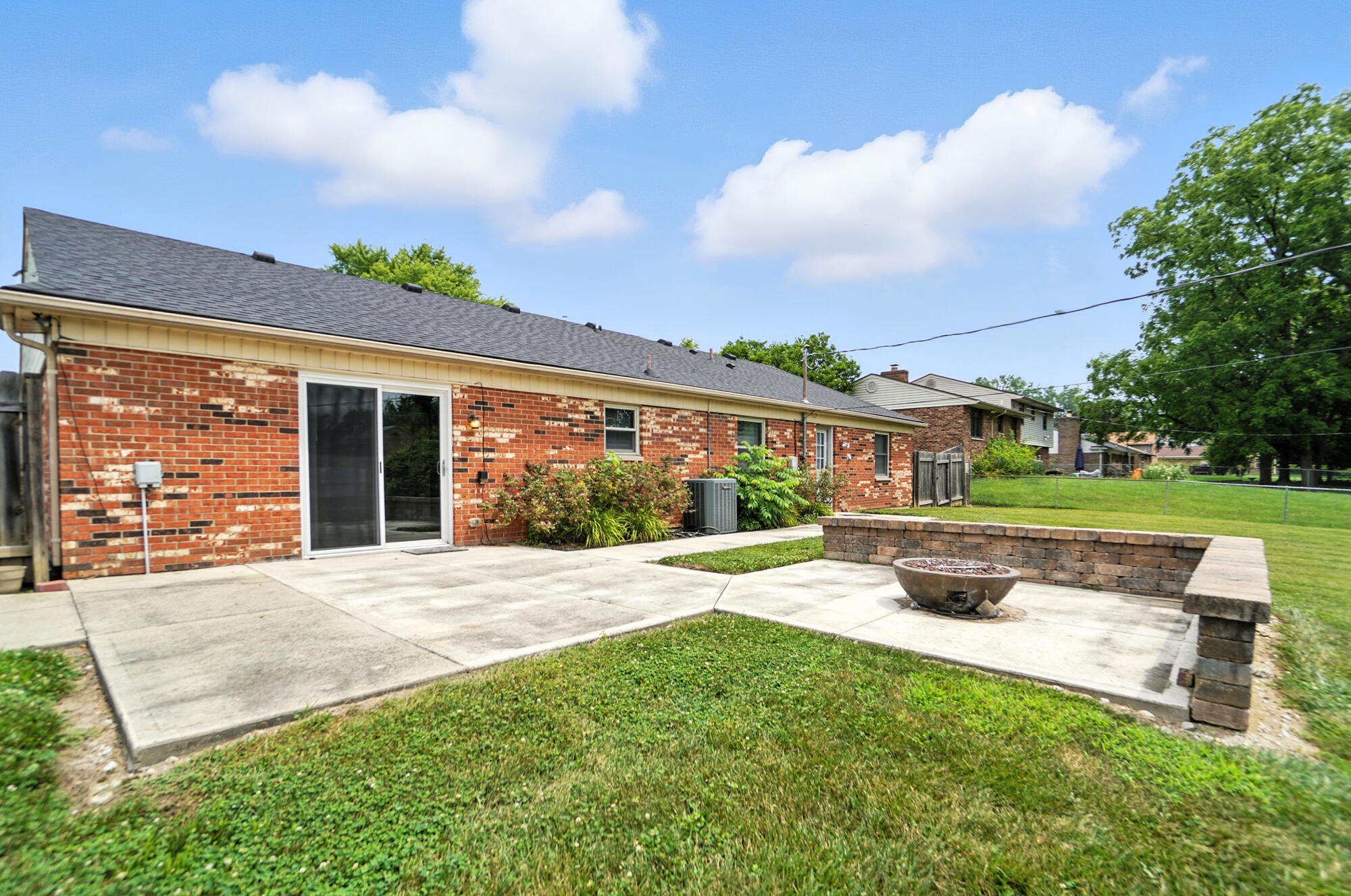 4110 Colemere Circle, Dayton, Ohio 45415