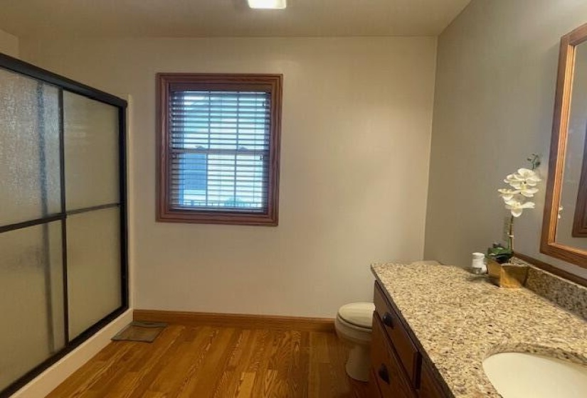 MASTER BATH ENSUITE
