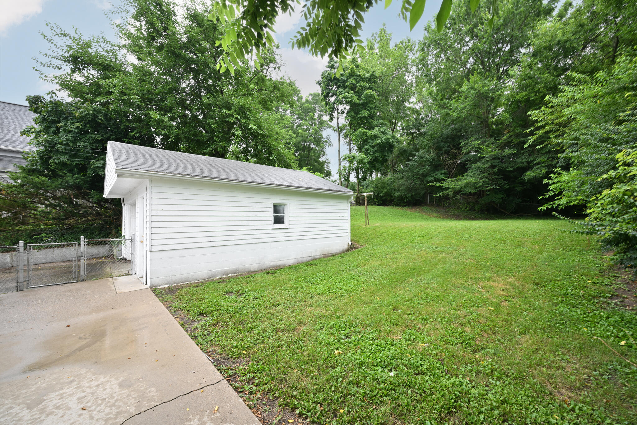 1715 Summit Street, Springfield, Ohio 45503