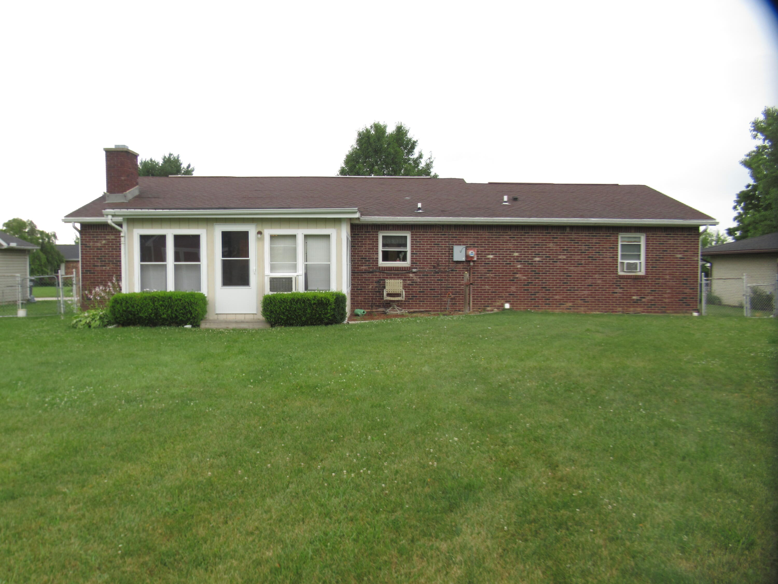 706 Lynwood Street, Union City, Ohio 45390