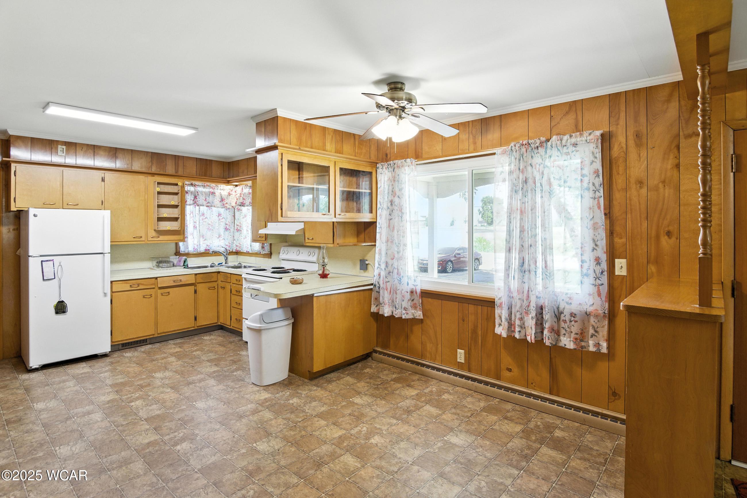 407 Walcot Street, Willshire, Ohio