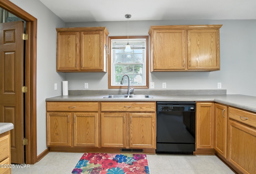 18916 Williams Street, Venedocia, Ohio, 3 Bedrooms Bedrooms, ,2 BathroomsBathrooms,Residential,For Sale,Williams,307676