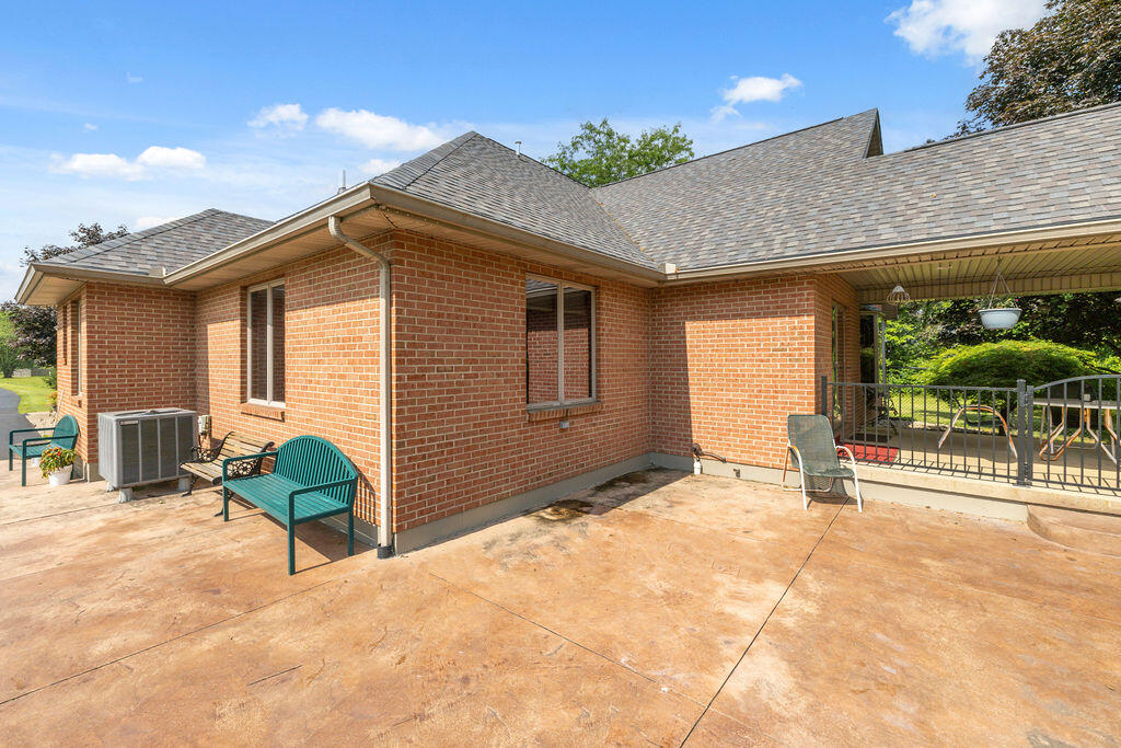 12600 Christiansburg Jackson Road, Saint Paris, Ohio 43072