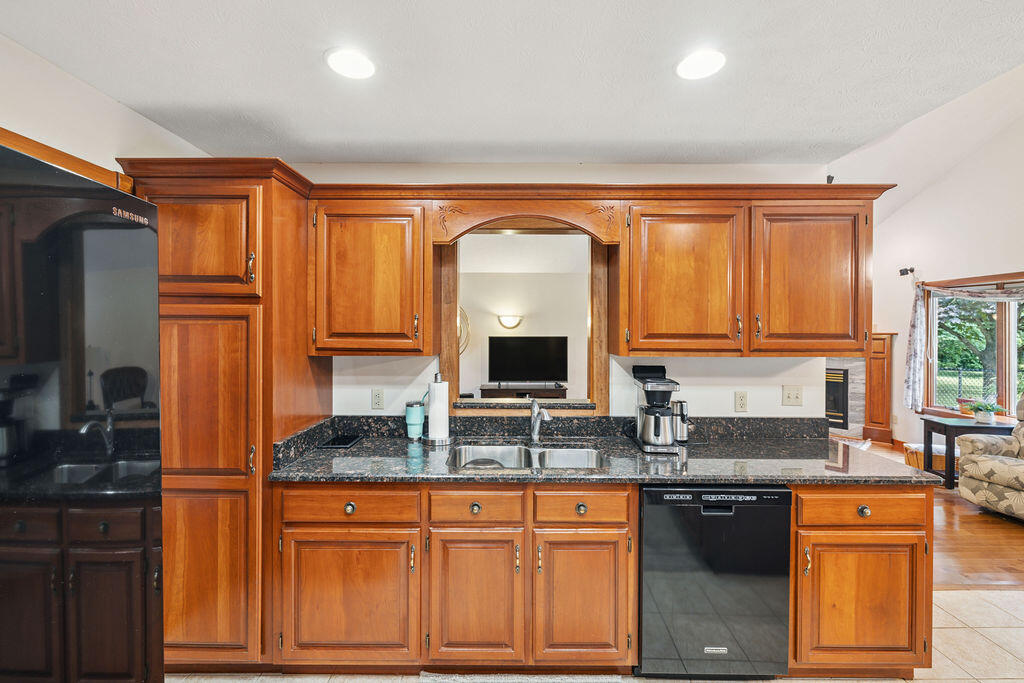 12600 Christiansburg Jackson Road, Saint Paris, Ohio 43072