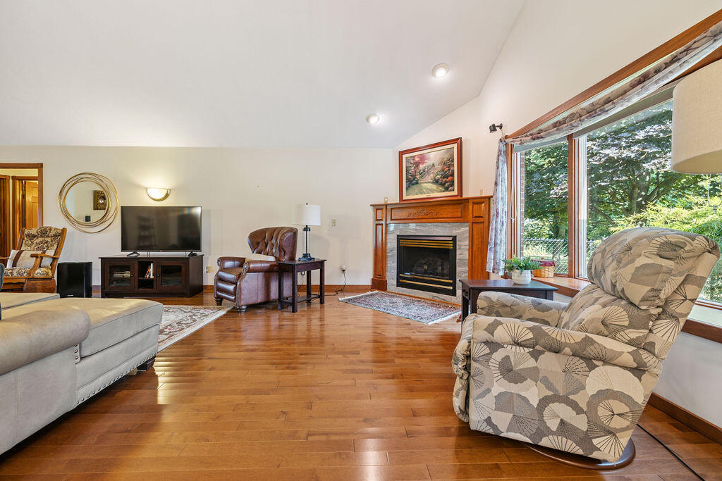 12600 Christiansburg Jackson Road, Saint Paris, Ohio 43072