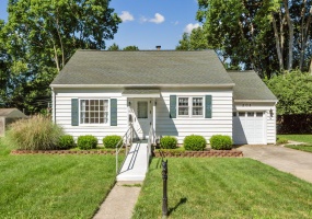204 Penn, Troy, Ohio 45373, 2 Bedrooms Bedrooms, ,1 BathroomBathrooms,Residential,For Sale,Penn,1040087
