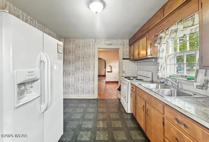 329 Gordon Avenue, Van Wert, Ohio, 3 Bedrooms Bedrooms, ,1 BathroomBathrooms,Residential,For Sale,Gordon,307679