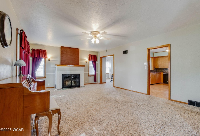 425 Main Street, Spencerville, Ohio, 3 Bedrooms Bedrooms, ,2 BathroomsBathrooms,Residential,For Sale,Main,307680