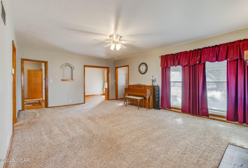 425 Main Street, Spencerville, Ohio, 3 Bedrooms Bedrooms, ,2 BathroomsBathrooms,Residential,For Sale,Main,307680