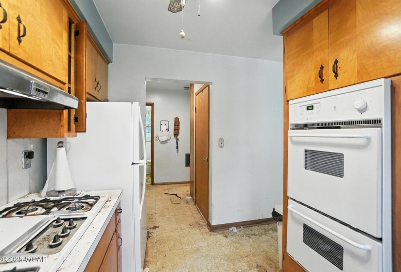 132 Waddle Street, Findlay, Ohio, 3 Bedrooms Bedrooms, ,1 BathroomBathrooms,Residential,For Sale,Waddle,307681