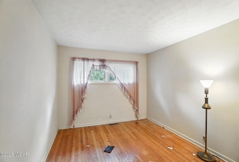 132 Waddle Street, Findlay, Ohio, 3 Bedrooms Bedrooms, ,1 BathroomBathrooms,Residential,For Sale,Waddle,307681