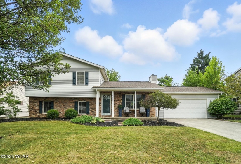 1110 Poppy Drive, Wapakoneta, Ohio, 3 Bedrooms Bedrooms, ,2 BathroomsBathrooms,Residential,For Sale,Poppy,307686