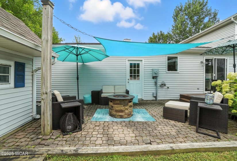 1110 Poppy Drive, Wapakoneta, Ohio, 3 Bedrooms Bedrooms, ,2 BathroomsBathrooms,Residential,For Sale,Poppy,307686