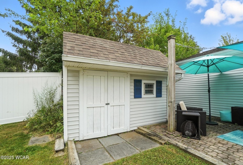 1110 Poppy Drive, Wapakoneta, Ohio, 3 Bedrooms Bedrooms, ,2 BathroomsBathrooms,Residential,For Sale,Poppy,307686