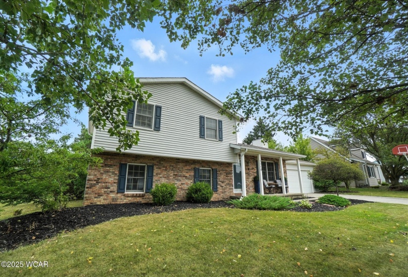 1110 Poppy Drive, Wapakoneta, Ohio, 3 Bedrooms Bedrooms, ,2 BathroomsBathrooms,Residential,For Sale,Poppy,307686