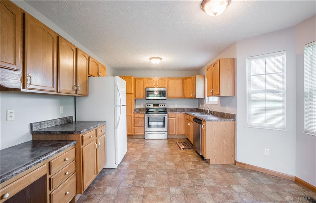 2308 Wilshire Drive, Piqua, Ohio 45356