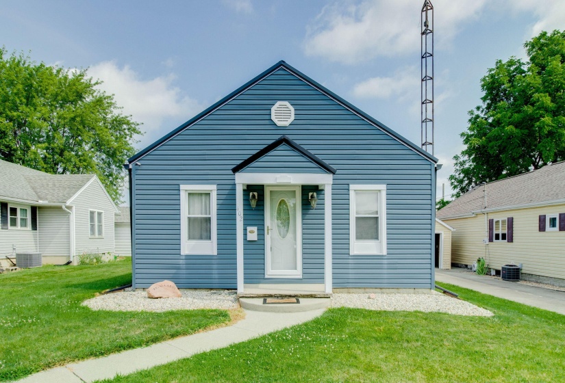 Front 1